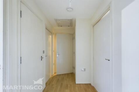 CAM01953G0-PR0043...