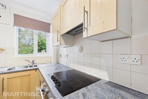 CAM01953G0-PR0127...