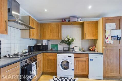 CAM01953G0-PR0049...