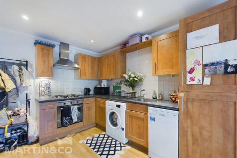 CAM01953G0-PR0049...