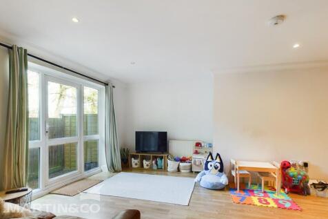 CAM01953G0-PR0049...