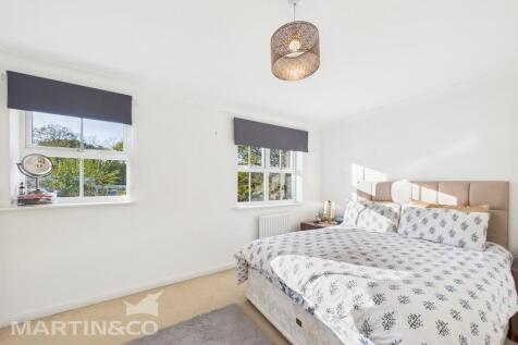 CAM01953G0-PR0134...