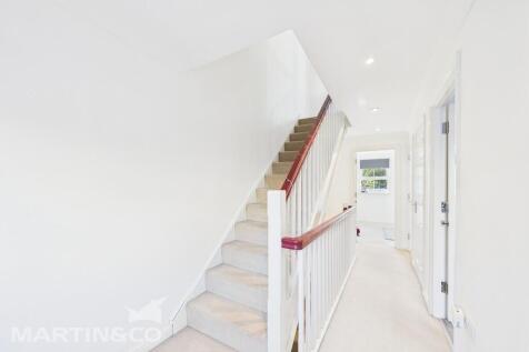 CAM01953G0-PR0134...