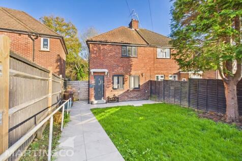 CAM01953G0-PR0135...