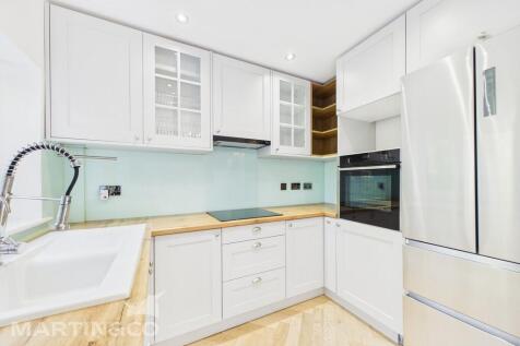 CAM01953G0-PR0135...