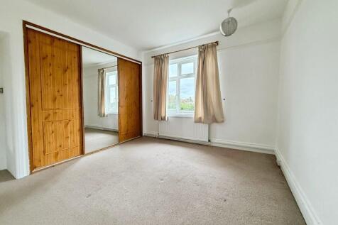 bfe33acc-Photo 20...