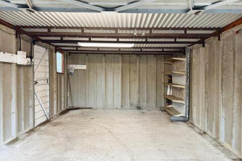 e17b560a-Photo 20...