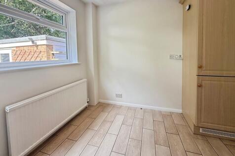 8d458c56-IMG_6605...