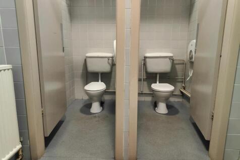 WhatsApp Image 2025-11-17 at 11.57.21_08ab6f35.jpg