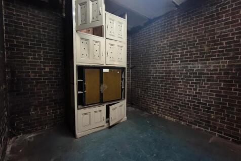 WhatsApp Image 2025-11-17 at 11.57.23_6a5a8cf5.jpg