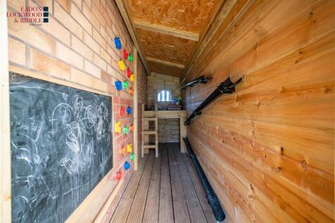 Play Shed