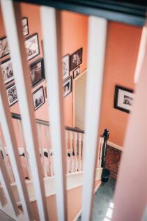 7. airbnb stairwell top landing 1.jpg