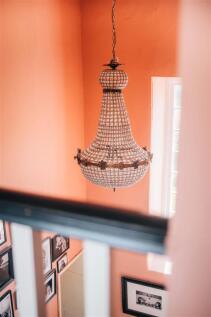 7. airbnb stairwell top landing 2.jpg