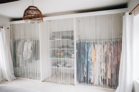master bedroom 11.jpg