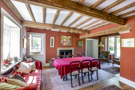 DSC_3966-Edit_dining table.JPG