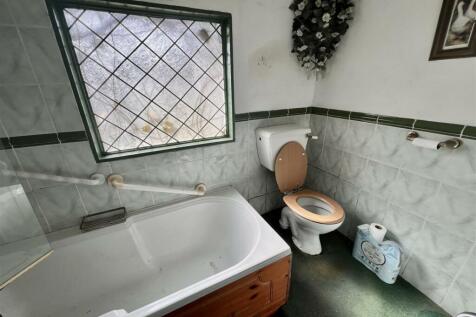 Downstairs Bathroom