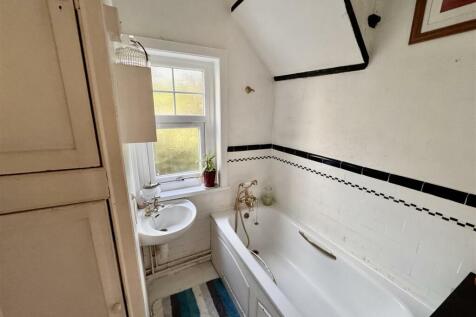 Downstairs Bathroom