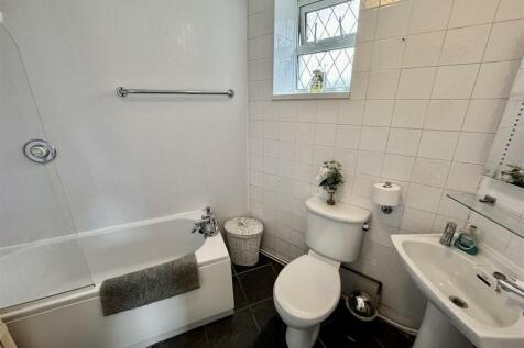 Downstairs Bathroom