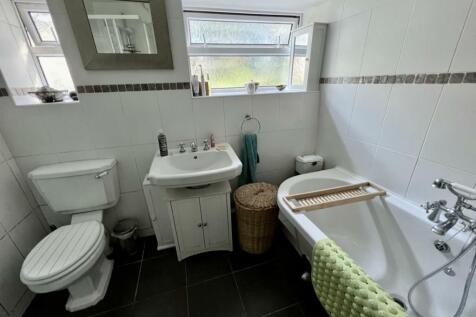 Downstairs Bathroom