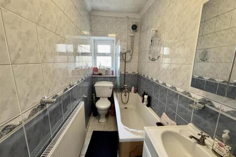 Downstairs Bathroom