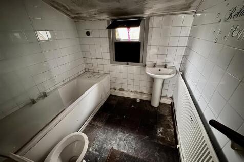 Downstairs Bathroom