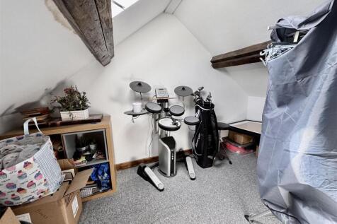 Attic Room 2