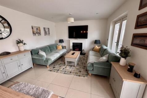 Kitchen/Living