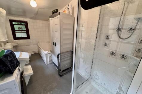 Downstairs Bathroom