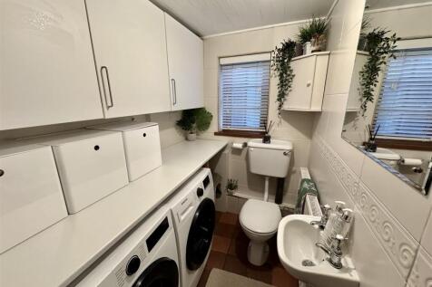 Downstairs WC/Utility