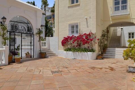 Property Image 11