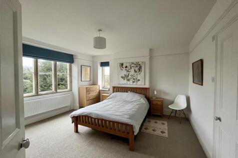 Rosare - Main Bedroom 1.jpg