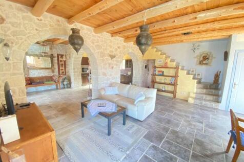 Property Image 85