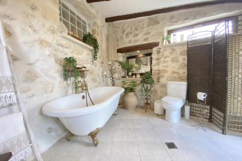 Property Image 112