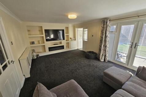 Lounge Dining Room