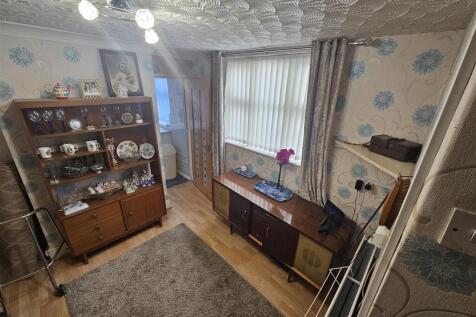 Breakfast Room