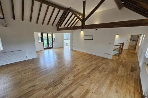 Lounge Dining Room