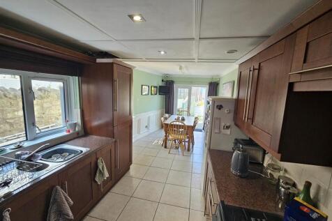Kitchen Breakfast Room