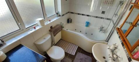Bathroom W.C.