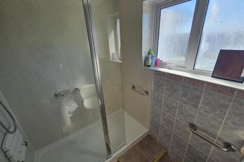 Shower Room W.C.
