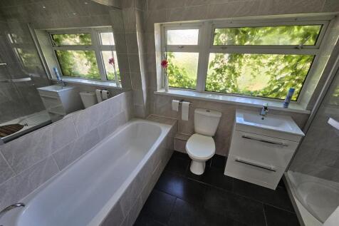 Bathroom W.C.