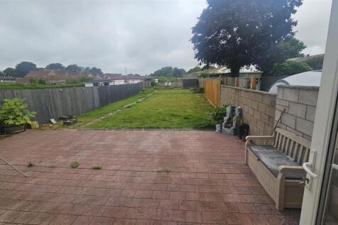 8 bacton 8.jpg