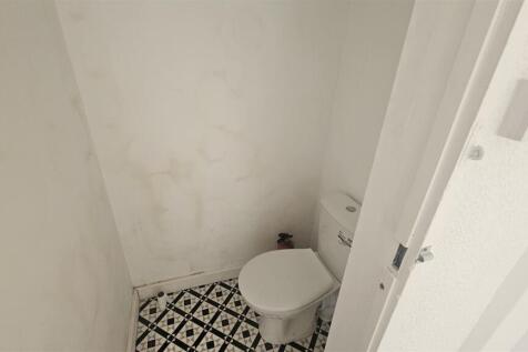 8 bacton 10.jpg