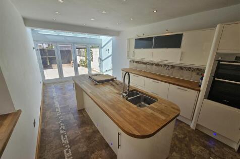 Kitchen Breakfast Room