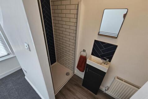 En Suite Shower Room W.C.