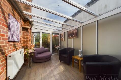 Side sunroom