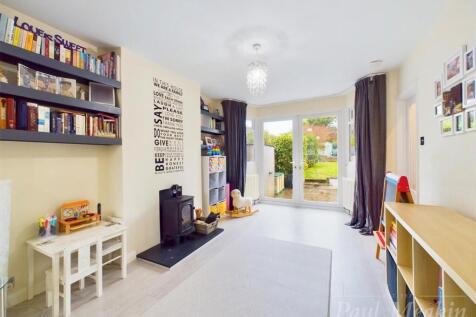 Kitchen/ Breakfast Room