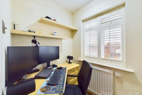 Bedroom Five/ Study