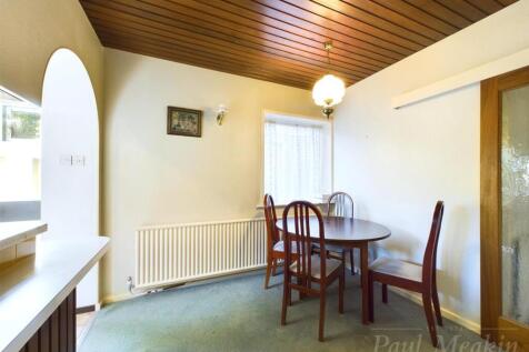 Kitchen/ Breakfast Room