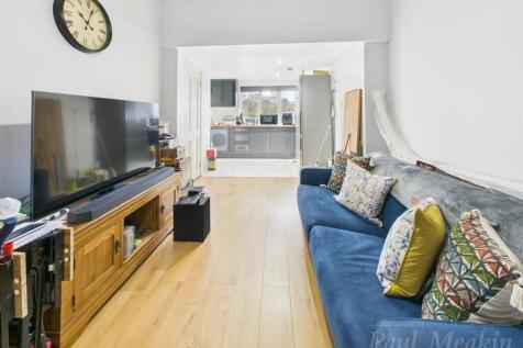 Kitchen/ Reception Room