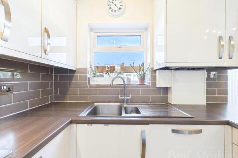 KItchen/ Dining Room